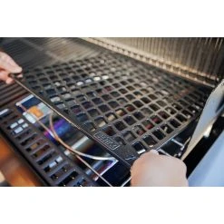 BAUHAUS Weber Crafted Grillrost Sear Grate L X B X H: 41,4 X 40,6 X 0,85 Cm, Gusseisen -Bauhaus Shop 12 875